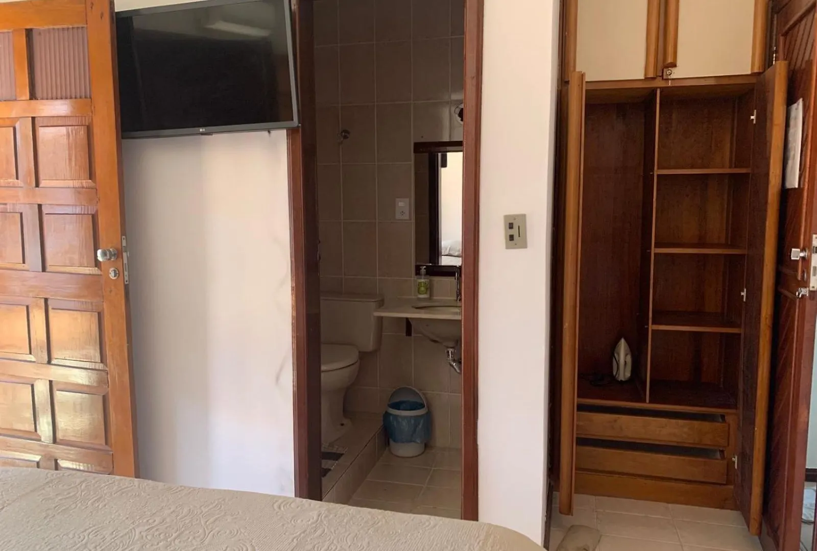 02 Suites, 700 M Da Praia, Area C Churrasqueira Porto Seguro Brazylia